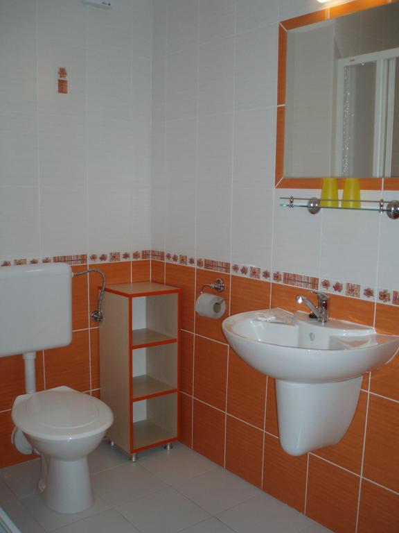 Hotel U Kapra Lázně Bělohrad Δωμάτιο φωτογραφία