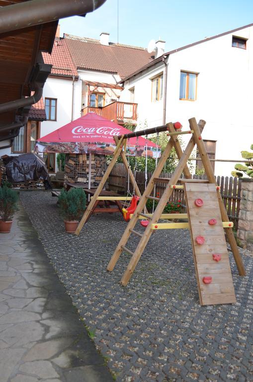 Hotel U Kapra Lázně Bělohrad Εξωτερικό φωτογραφία