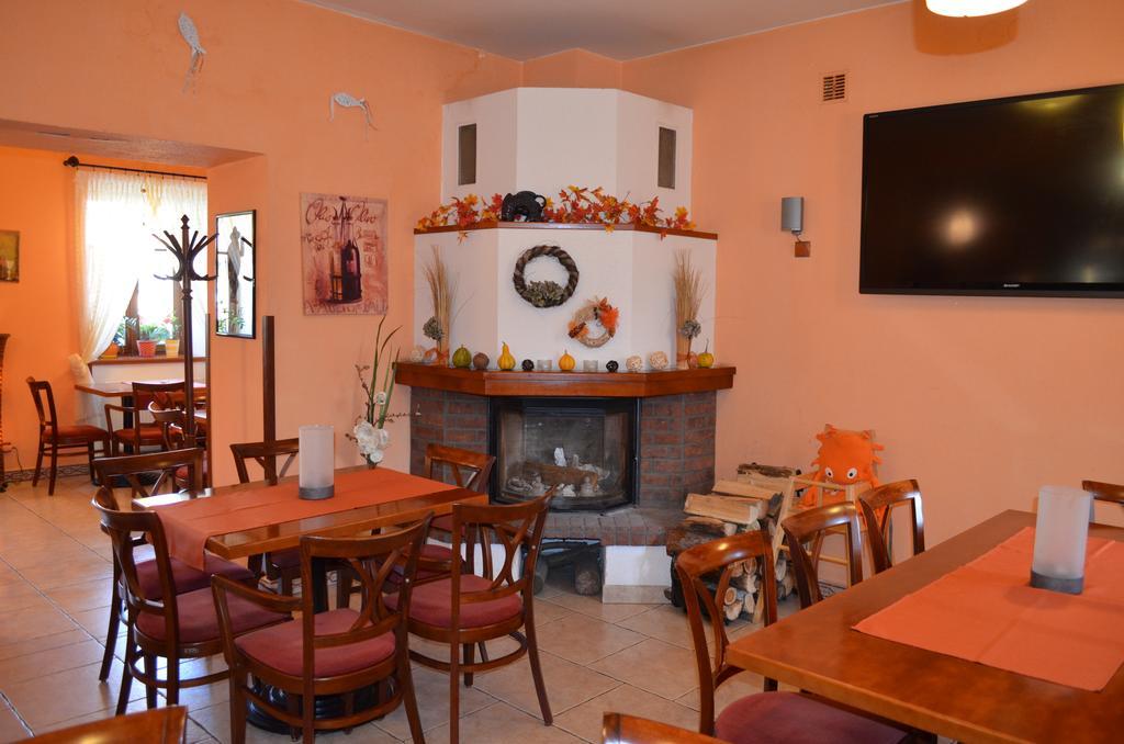 Hotel U Kapra Lázně Bělohrad Εξωτερικό φωτογραφία